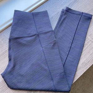 ATHLETA Salutation II Stash pocket Capri